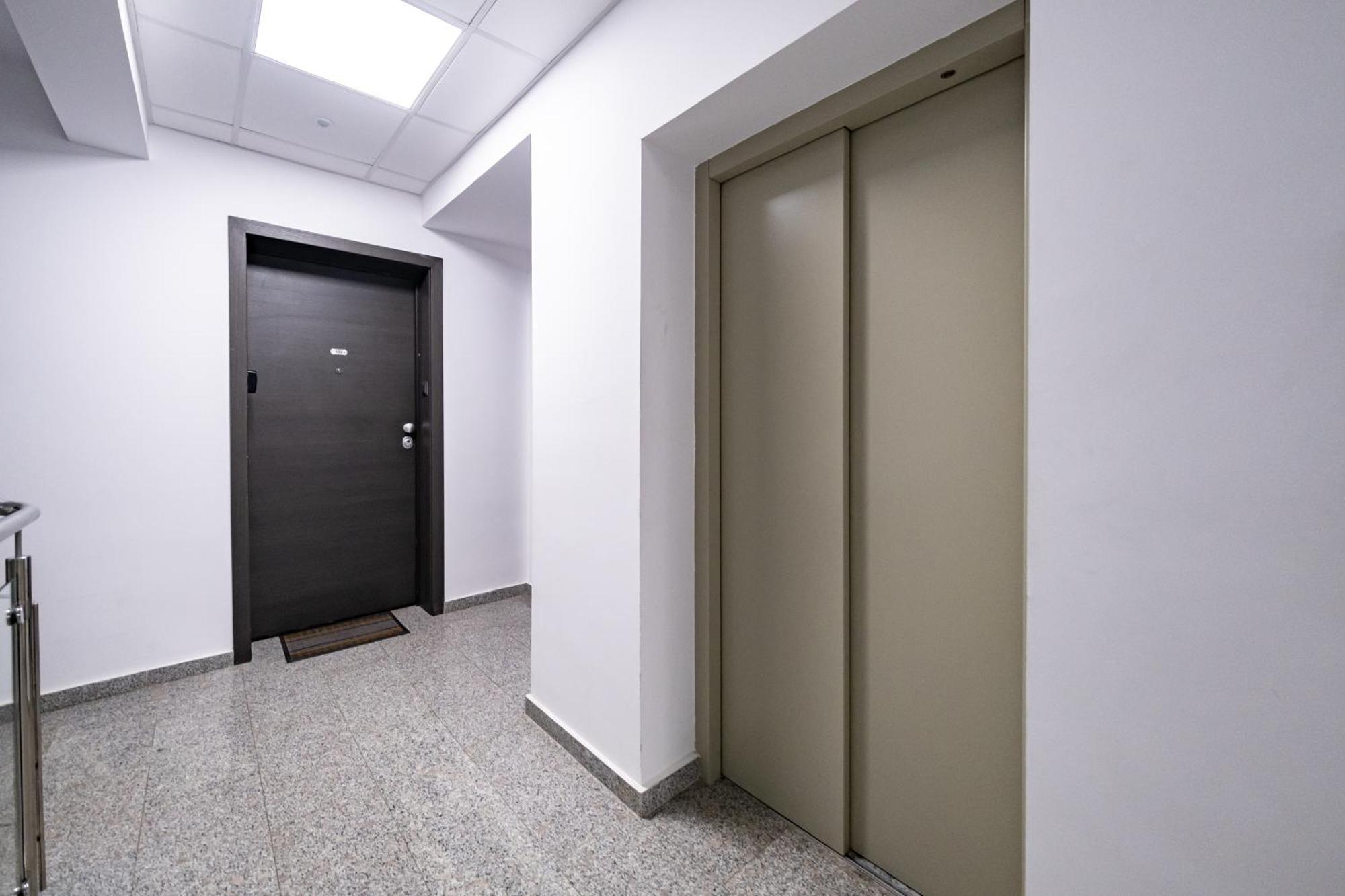 The Golden Studio - With Free Gym Bucureşti Ngoại thất bức ảnh